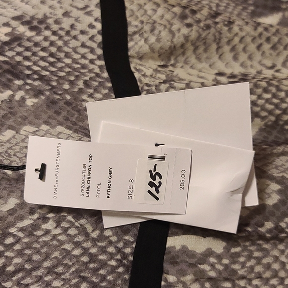 Diane Von Furstenberg Chiffon Top - Picture 5 of 6